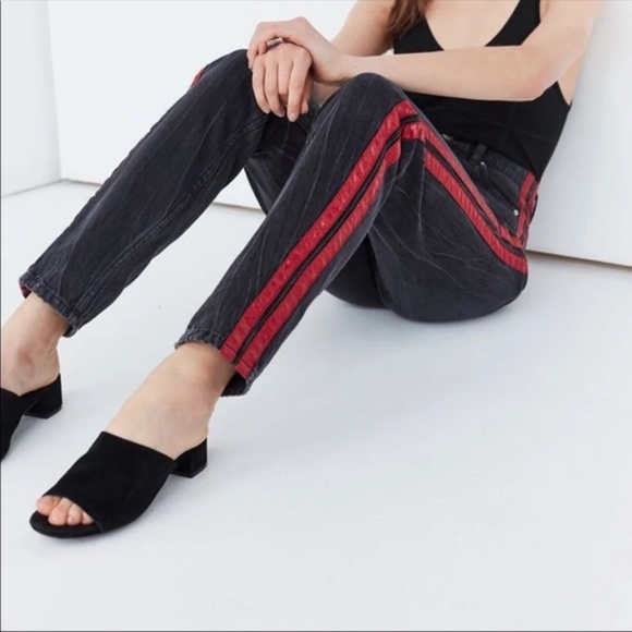 BDG Urban Outfitters Y2K Mom Jeans Retro Brand New - Picture 2 of 4